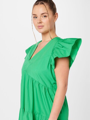 Vero Moda Curve Kjole 'Jarlotte' i grøn