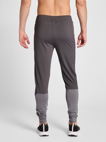 Hummel Tapered Sportsbukser 'Pro Grid' i grå