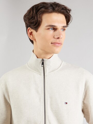 TOMMY HILFIGER Sweatjakke 'ESSENTIAL' i grå