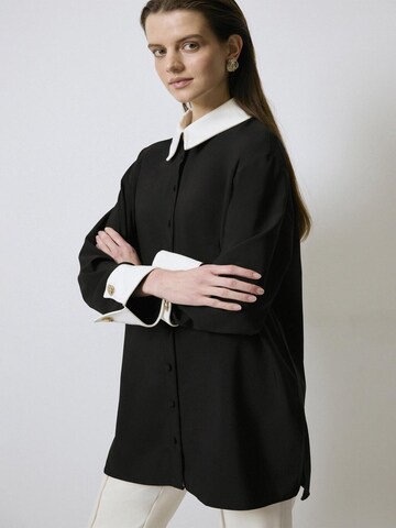 Touche Prive Blouse in Zwart