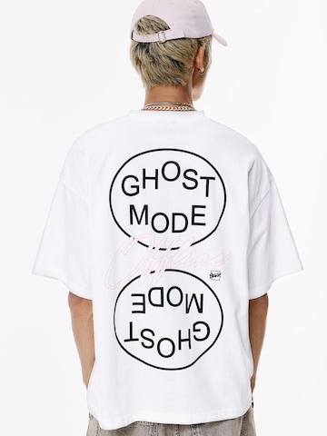 T-Shirt 'GHOST MODE' Pull&Bear en blanc : devant