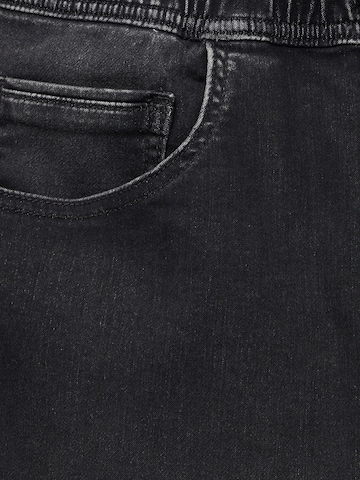 Pull&Bearregular Traperice - crna boja
