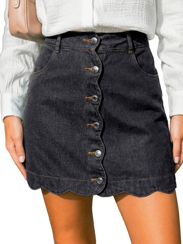 Cupshe Skirt 'Scalloped Button-Front' in Black: front