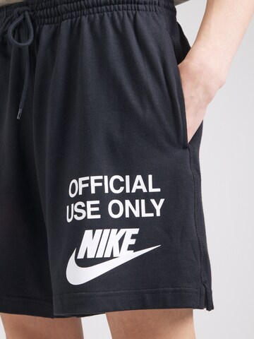 Nike Sportswear Свободный крой Штаны 'CLUB OFFICIAL' в Черный