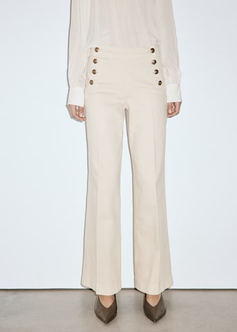 Wide leg Jeans di MANGO in beige: frontale