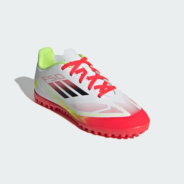 Chaussure de sport 'F50 Club' ADIDAS PERFORMANCE en blanc