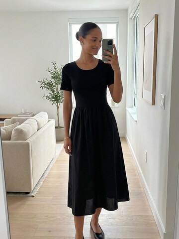 juoda everly® Suknelė