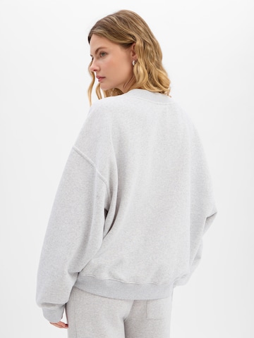 Sweat-shirt 'Baptown' AMERICAN VINTAGE en gris