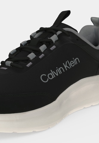 Calvin Klein Sneaker 'Essential Lightweight Runner' in Schwarz