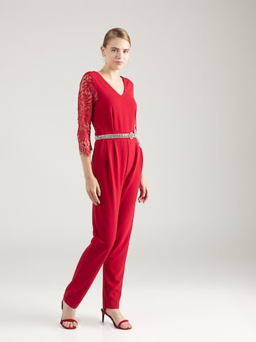 Tuta jumpsuit 'Masha' di ABOUT YOU in rosso