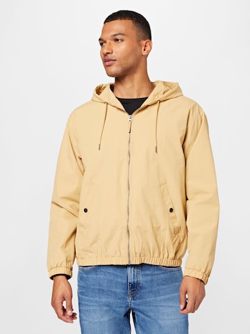 BURTON MENSWEAR LONDON Between-Season Jacket in Yellow: front