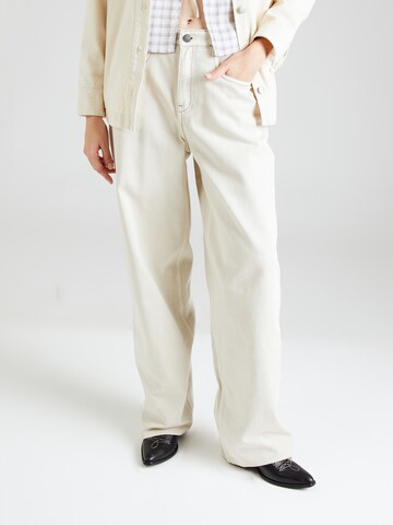 Miss Sixty Loosefit Jeans i vit: framsida