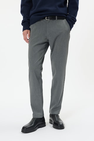 Matinique Slim fit Trousers 'MAPristu' in Grey: front