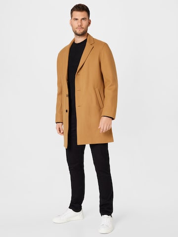 Club Monaco Between-Seasons Coat in Beige