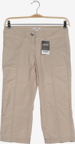 s.Oliver Shorts in XS in Beige: front