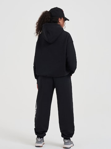 AND1 Sweatshirt i sort