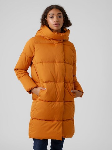 VERO MODA Winter Coat in Orange: front