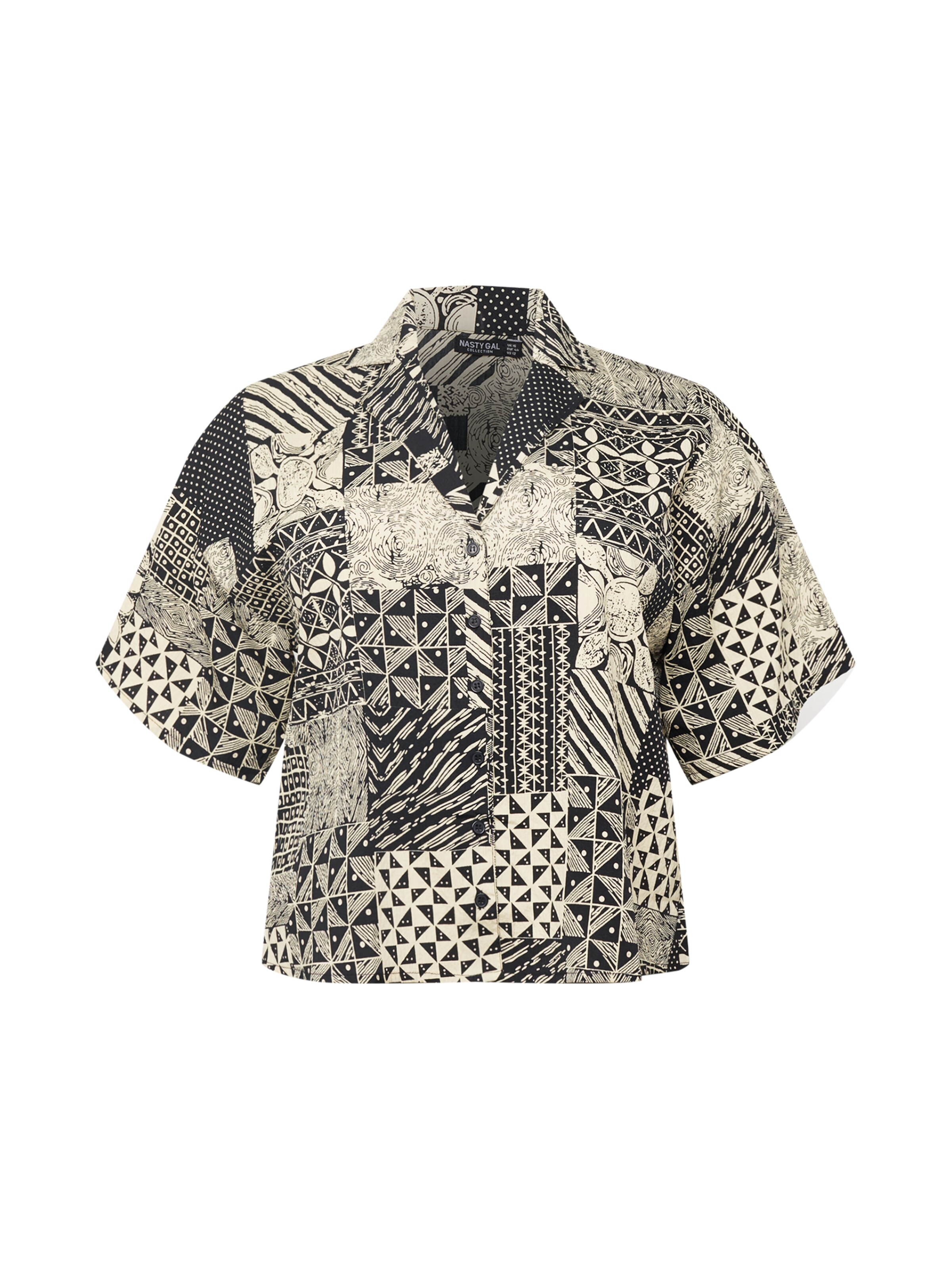 Nasty Gal Plus Μπλούζα σε μαύρο: μπροστά