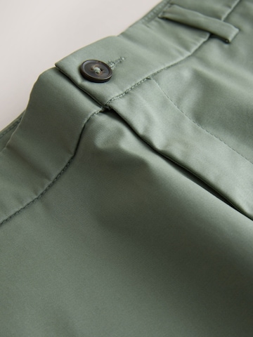 Next Regular Chino in Groen