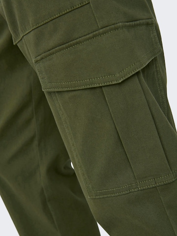 Regular Pantalon cargo 'LUC' Only & Sons en vert