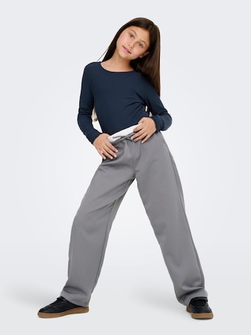 ONLY Baggy Trousers in Grey