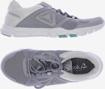 Reebok Sneakers & Trainers in 41 in Grey: front