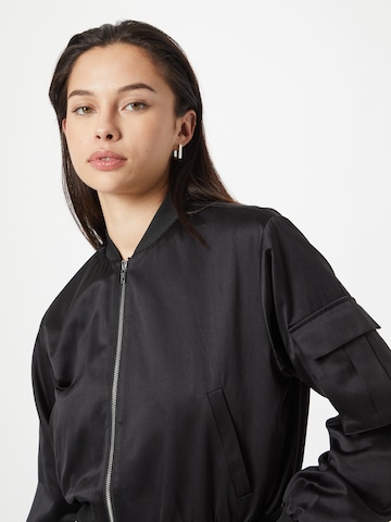 Gina Tricot Between-season jacket in Black