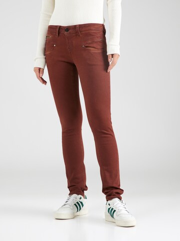 FREEMAN T. PORTER Slimfit Jeans 'Alexa' in Bruin: voorkant