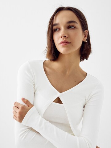 Cardigan Bershka en blanc