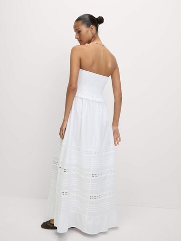 Robe Marks & Spencer en blanc