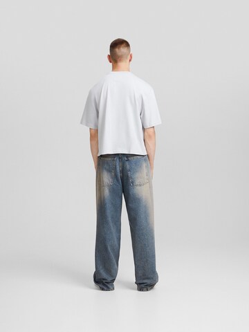 Bershka Loosefit Jeans in Blau