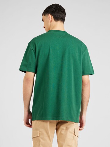 Tricou de la Tommy Jeans pe verde