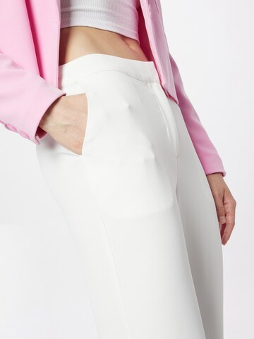 Loosefit Pantalon NLY by Nelly en blanc