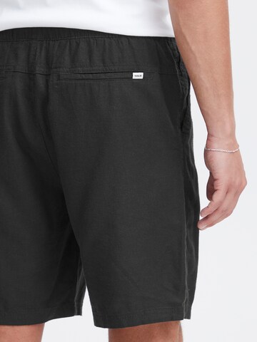 !Solid - regular Pantalón chino 'Aurelius' en negro
