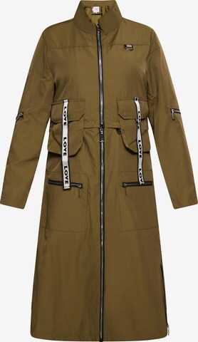 MYMO Between-seasons coat in Green: front