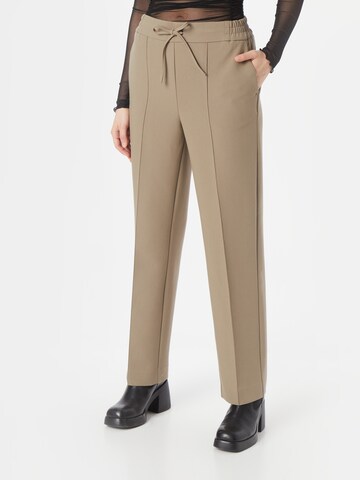 SELECTED FEMME Regular Pleated Pants 'Vinnie' in Brown: front