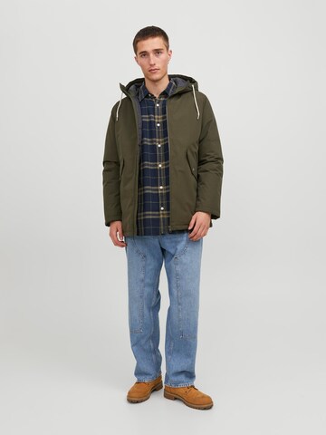 Parka mi-saison 'Loop' JACK & JONES en vert