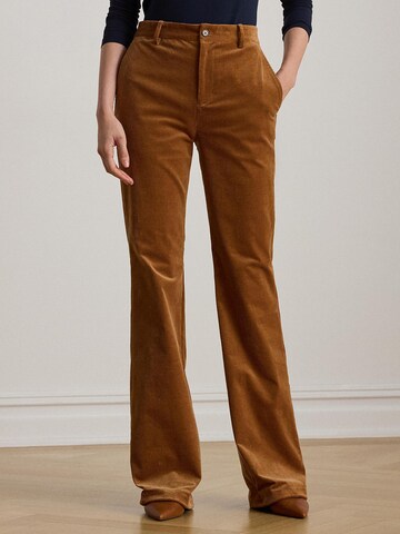Evazați Pantaloni 'KAEDEN' de la Lauren Ralph Lauren pe maro: față