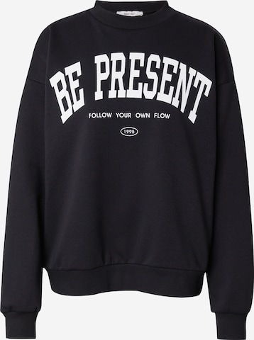 Felpa 'Tabea' di ABOUT YOU in blu: frontale