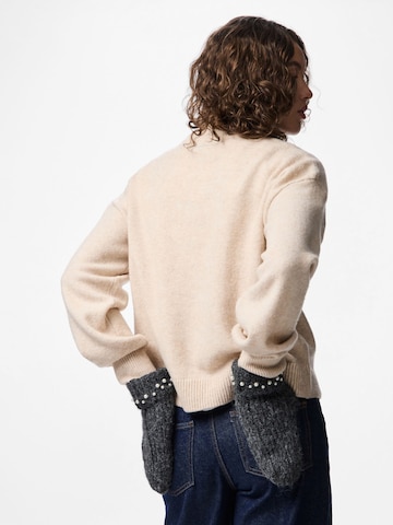 PIECES Wanten 'PCJOSSINA' in Grijs