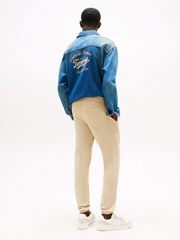 Tommy Jeans Tapered Broek in Beige