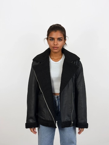 trueprodigy Lederjacke ' Alma ' in Schwarz: Vorderseite