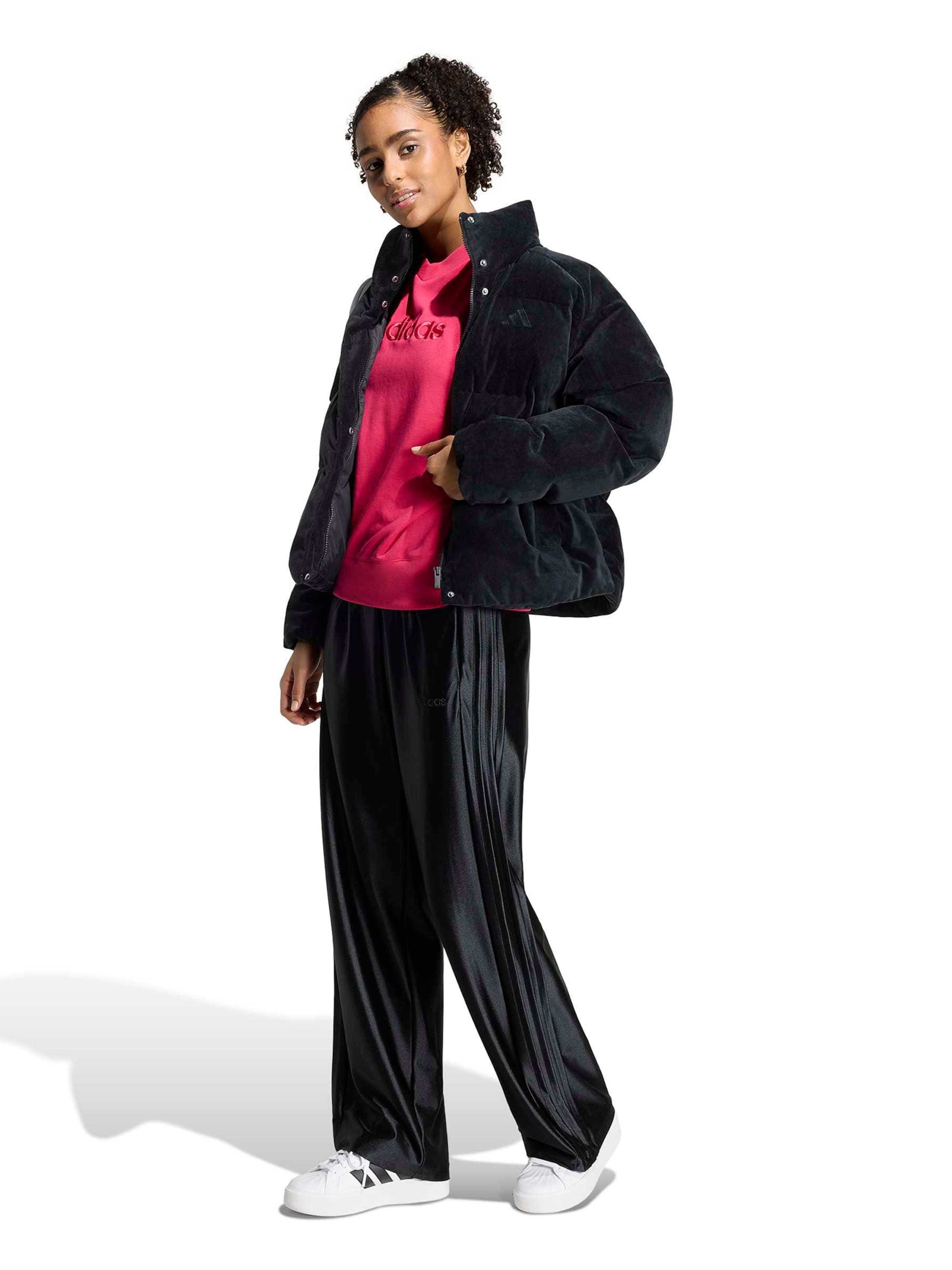 Loosefit Pantaloni sportivi di ADIDAS SPORTSWEAR in nero