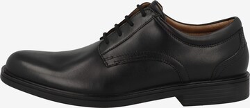 CLARKS Veterschoen 'Un Aldric Lace' in Zwart