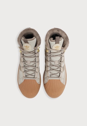 ADIDAS ORIGINALS Ботуши 'Superstar' в бежово