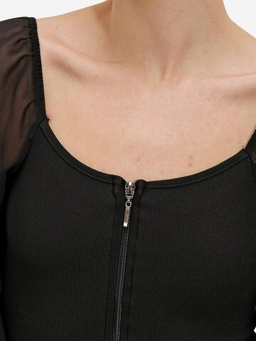 Bigdart Blouse in Zwart