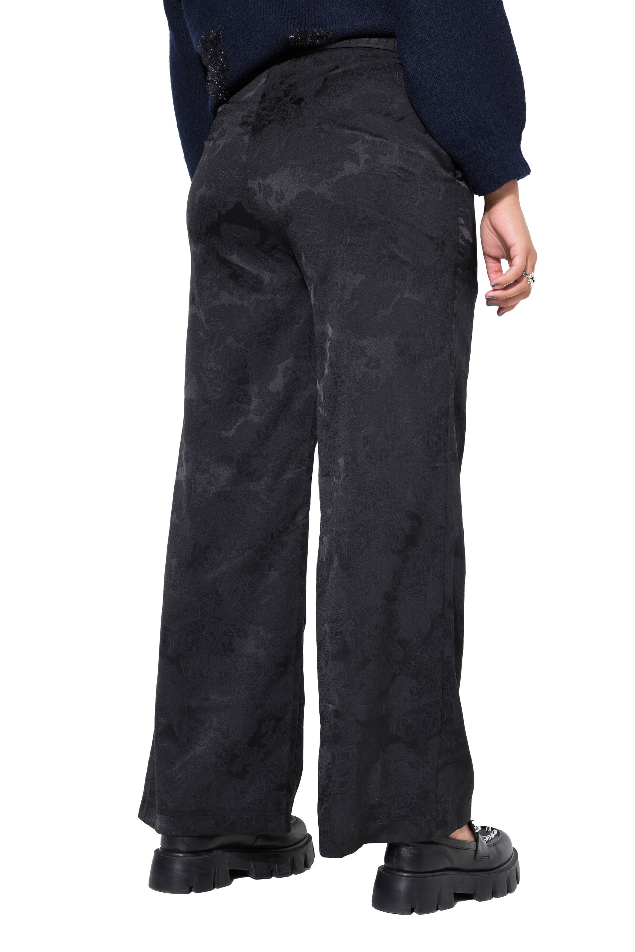 Studio Untold Wide leg Trousers in Black