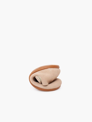 Pisamonas - Zapatos primeros pasos en beige