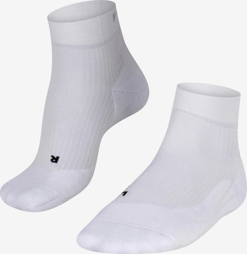 FALKE Athletic Socks 'TE 4 Short' in White: front