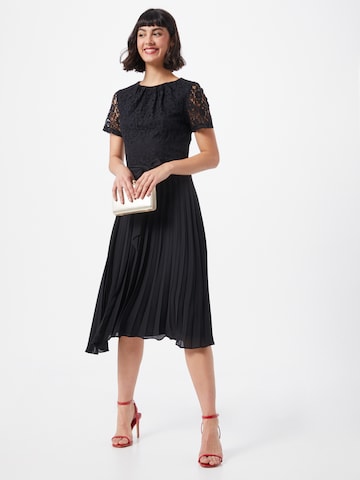 Rochie 'Alice' de la Dorothy Perkins pe negru